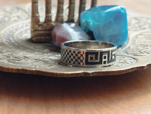 Load image into Gallery viewer, Palestine Ring With Kufi Inscription
