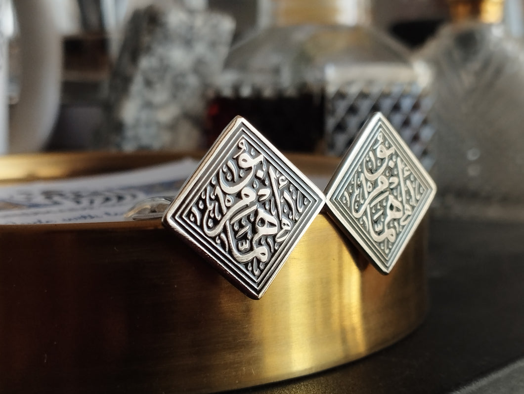 Cufflinks with customized name