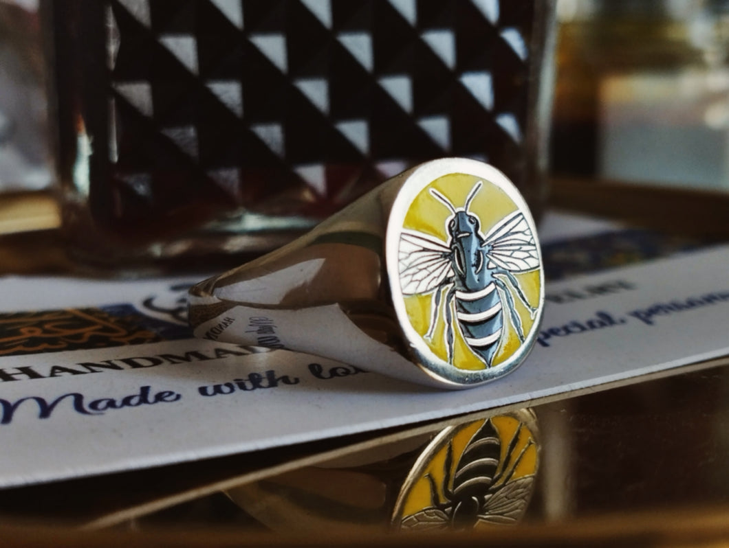 Symbolic Mood Ring : Bee